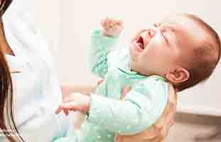 كيف تقنع الفتاة أهلها بالسفر للدراسة بالخارج