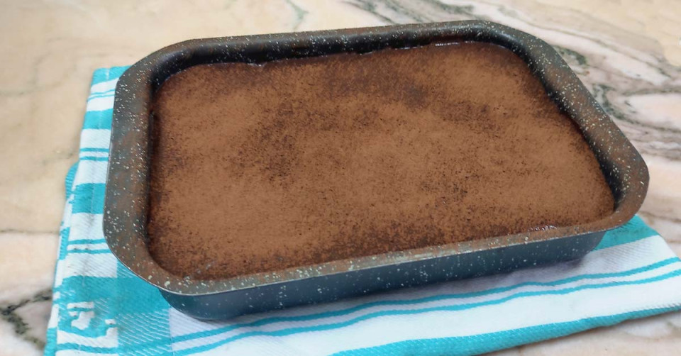 كيكة النسكافيه الباردة بصوص القهوة