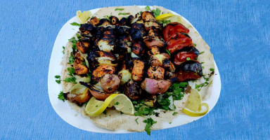 الشيش طاووق السوري مشوي على الفحم