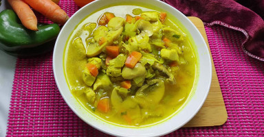 الشوربة الحارقة للدهون بالدجاج والخضار