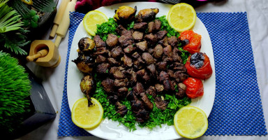 طريقة عمل اللحمة المشوية على الفحم