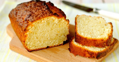 طريقة عمل كيكة الزبادي الهشة الاسفنجية