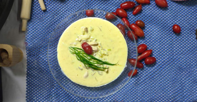 طريقة عمل شوربة البصل بالدجاج لمرضى السكري