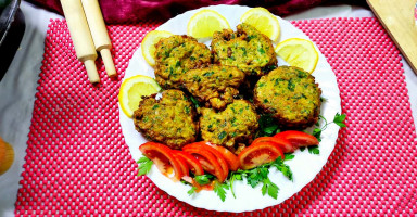 عجة البيض بالخضار المدرسية للأطفال