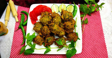 طريقة عمل الباكورة الهندية بالبطاطس والخضار