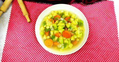 طريقة عمل شوربة خضار لمرضى السكري وللدايت