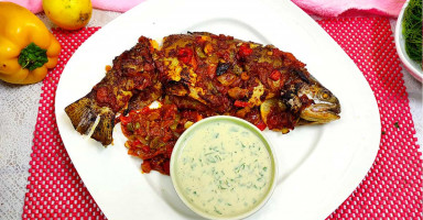 طريقة عمل السمكة الحرة بالفرن