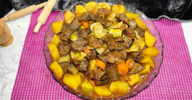 طريقة عمل المطازيز السعودية باللحم والعجين البيتي