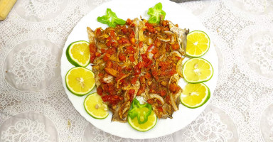 طريقة عمل السمك السنجاري الاسكندراني بالصلصة