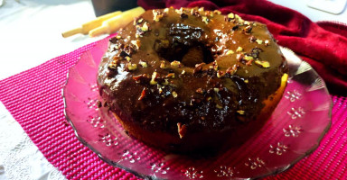 طريقة عمل كيكة التفاح بالشوكولاتة والمكسرات