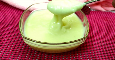 طريقة عمل صوص الشوكولاتة البيضاء على البارد