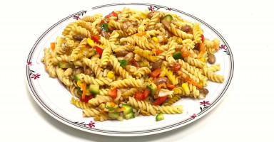 طريقة عمل سلطة مكرونة بيتزا هت بالفاصولياء