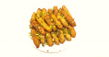 طريقة عمل الكنافة الملفوفة المحشية بالمكسرات