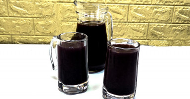 طريقة عمل عصير الزبيب الأسود الطبيعي