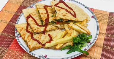 تقديم الكاساديا بحشوة الفراخ