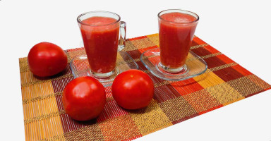 عصير الطماطم الطبيعي