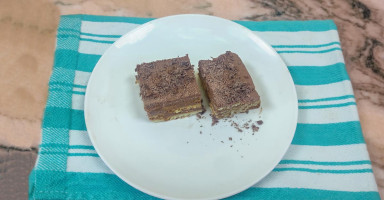 حلى بسكويت الشاي والقشطة والكاكاو