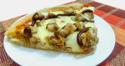 بيتزا الفراخ بالباربكيو