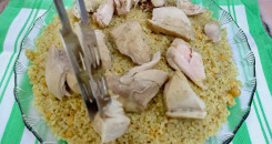 تقديم البرغل بالدجاج